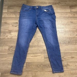 So brand Low rise jeggings size 17